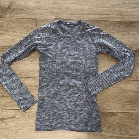 lululemon athletica Tops - lululemon Swiftly Tech Long Sleeve Crew designed for running and training size 4